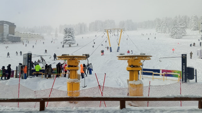 Uludağ kayak tutkunlarını bekliyor