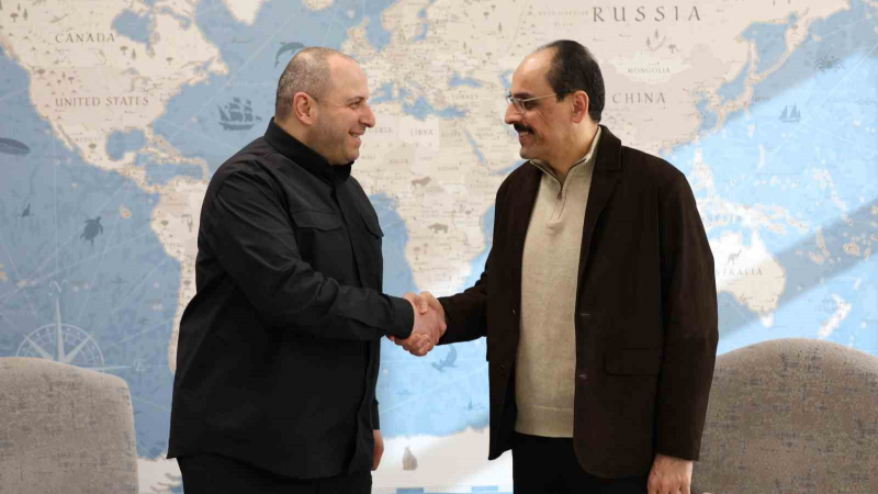 MİT Başkanı Kalın, Umerov ile görüştü